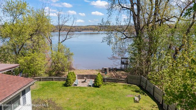 162 Greene Bedell Road, Coxsackie, NY 12051
