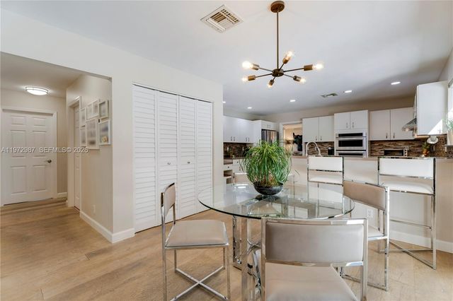 16085 SW 84th Pl, Palmetto Bay, FL 33157