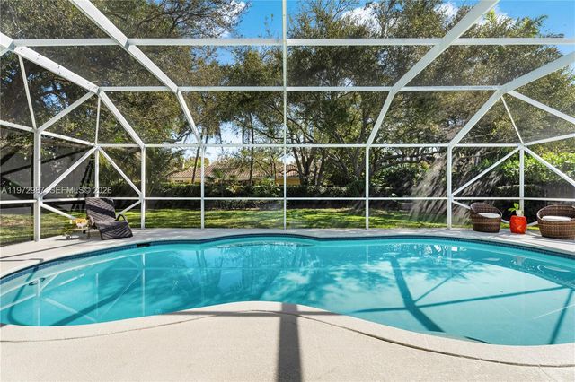 16085 SW 84th Pl, Palmetto Bay, FL 33157