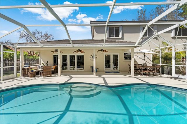 16085 SW 84th Pl, Palmetto Bay, FL 33157