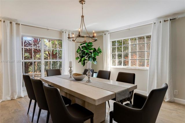 16085 SW 84th Pl, Palmetto Bay, FL 33157