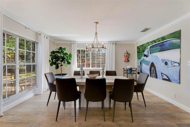 16085 SW 84th Pl, Palmetto Bay, FL 33157