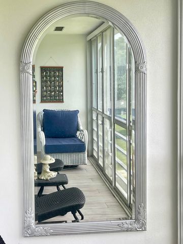 107 Kent G 107, West Palm Beach, FL 33417