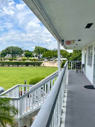 107 Kent G 107, West Palm Beach, FL 33417
