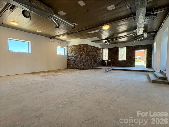 255 Short Coxe Avenue, Asheville, NC 28801