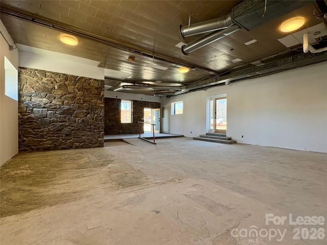 255 Short Coxe Avenue, Asheville, NC 28801