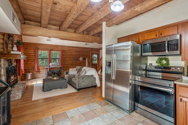 31370 Lazy Ridge Road, Waller, TX 77484