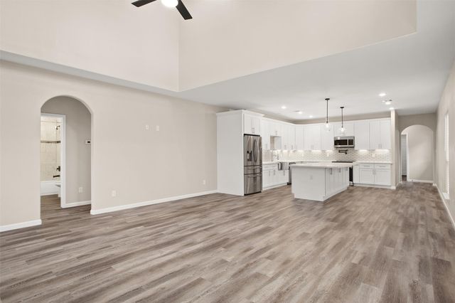 3613 Pecan Drive, Bacliff, TX 77518