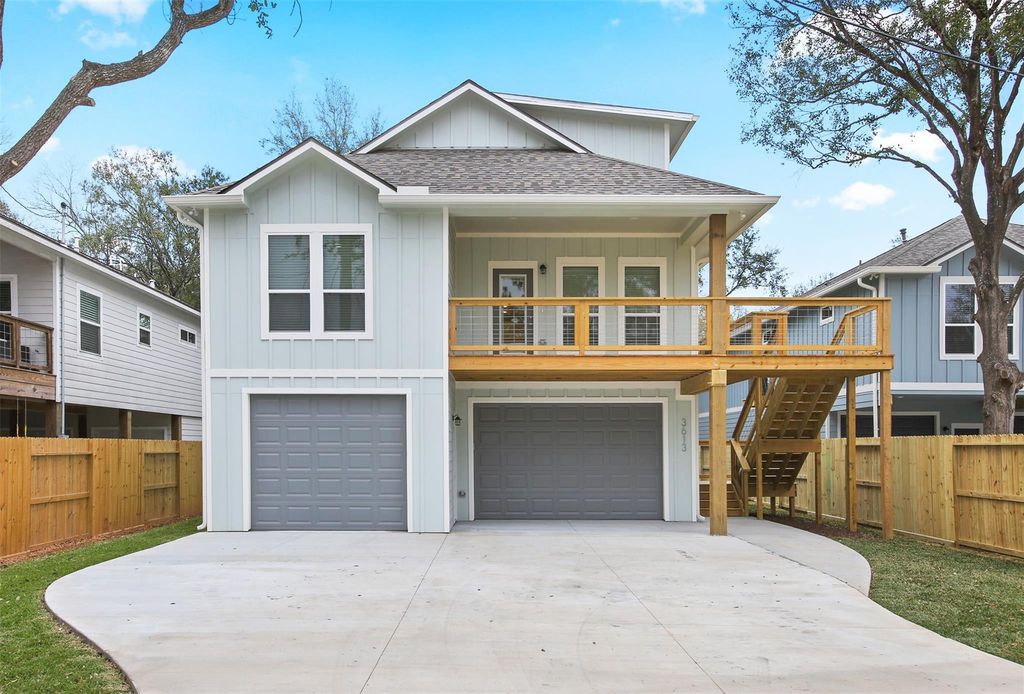 3613 Pecan Drive, Bacliff, TX 77518