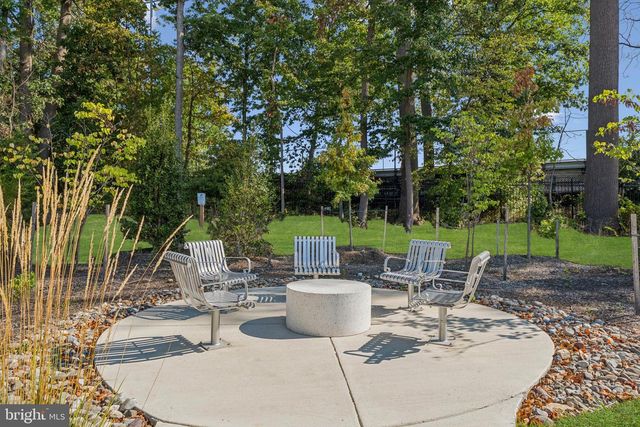 3505 DEAN DR, Hyattsville, MD 20782