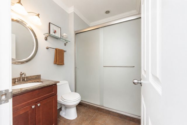 1517 W Adams Street 2, Chicago, IL 60607
