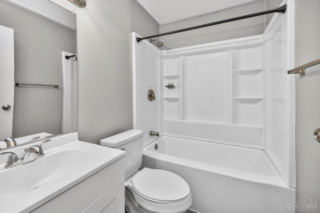 1041 Sheffield Drive, Mason, OH 45040