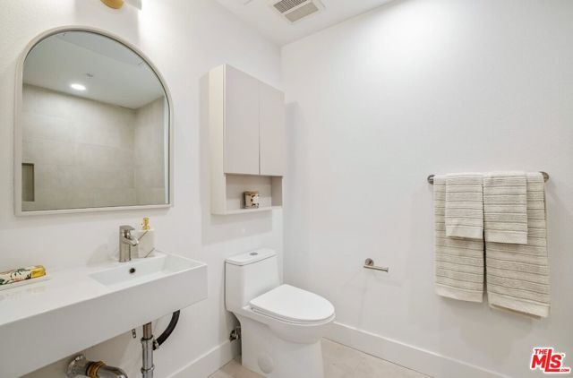 1221 Myra Avenue 226, Los Angeles, CA 90029