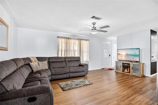 1023 MAYA AVENUE, Orlando, FL 32822