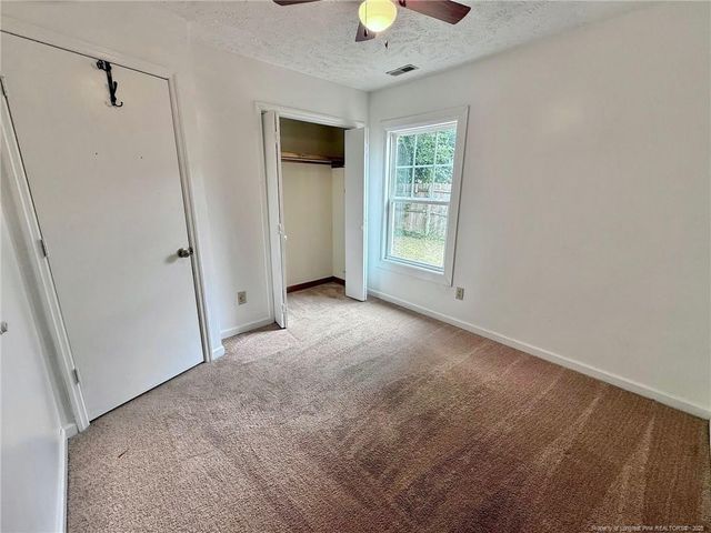 6808 Shawcross Lane, Fayetteville, NC 28314