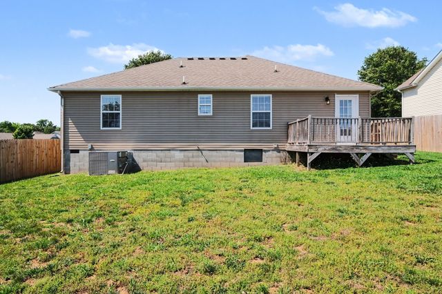 1847 Emily Ln, Columbia, TN 38401