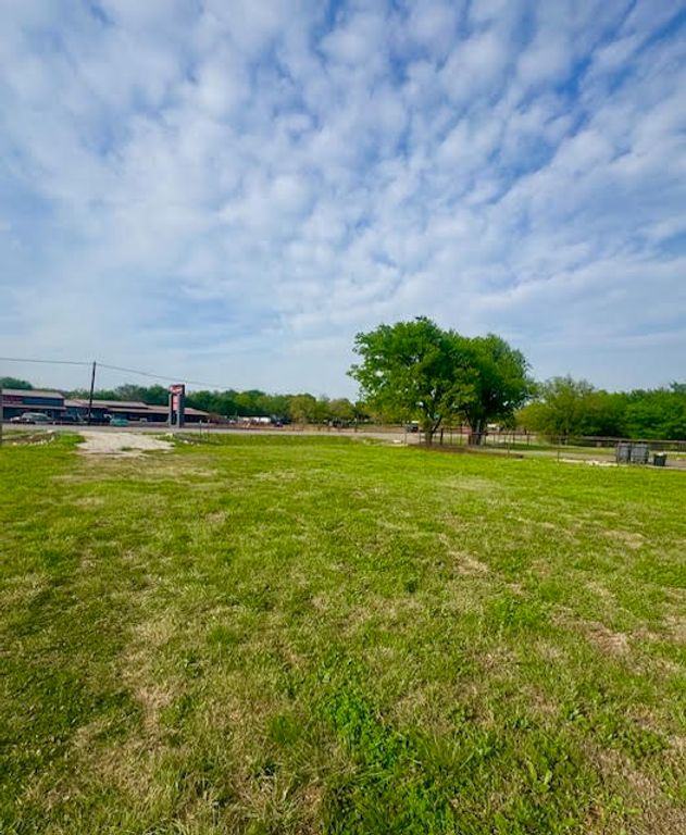 8502 Fm 730 Road, Azle, TX 76020