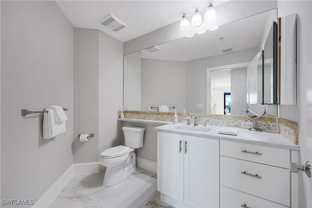 9115 Strada PL 5502, Naples, FL 34108