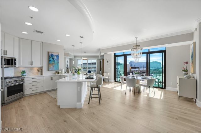 9115 Strada PL 5502, Naples, FL 34108