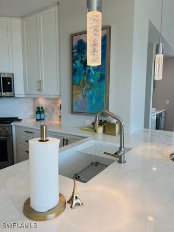 9115 Strada PL 5502, Naples, FL 34108