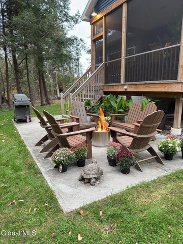 24 Grange Road, Greenfield, NY 12833