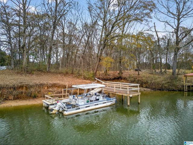 450 LAKE CIRCLE, Gadsden, AL 35901