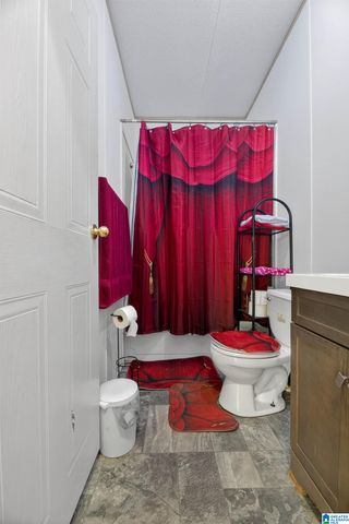 450 LAKE CIRCLE, Gadsden, AL 35901