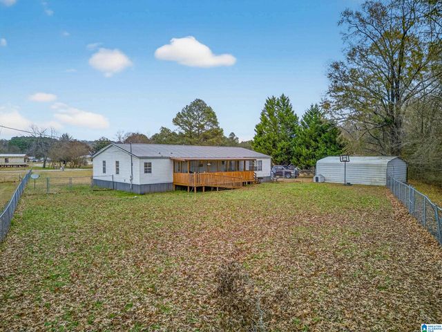 450 LAKE CIRCLE, Gadsden, AL 35901