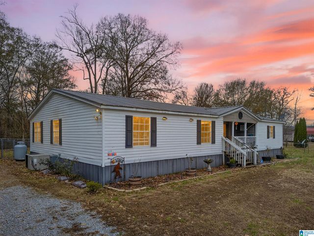 450 LAKE CIRCLE, Gadsden, AL 35901
