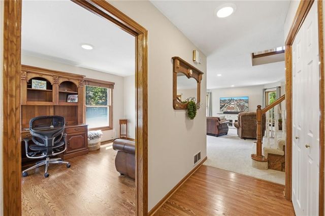 7638 N Pomona Avenue, Kansas City, MO 64152