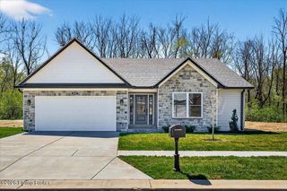 8209 Roseborough Rd, Louisville, KY 40228