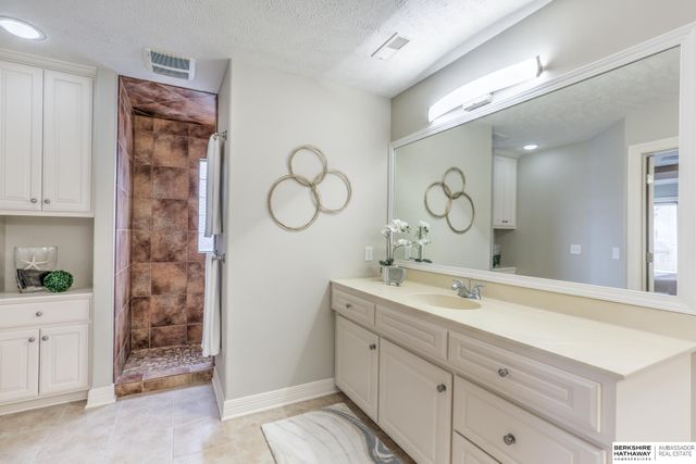 7209 S 193 Street, Gretna, NE 68028