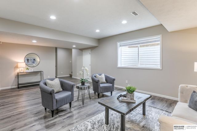 7209 S 193 Street, Gretna, NE 68028