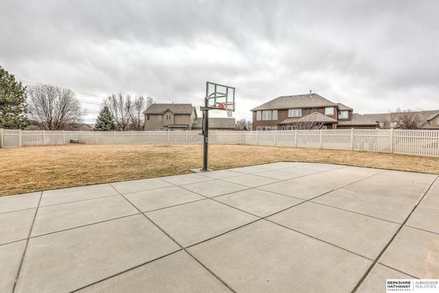 7209 S 193 Street, Gretna, NE 68028