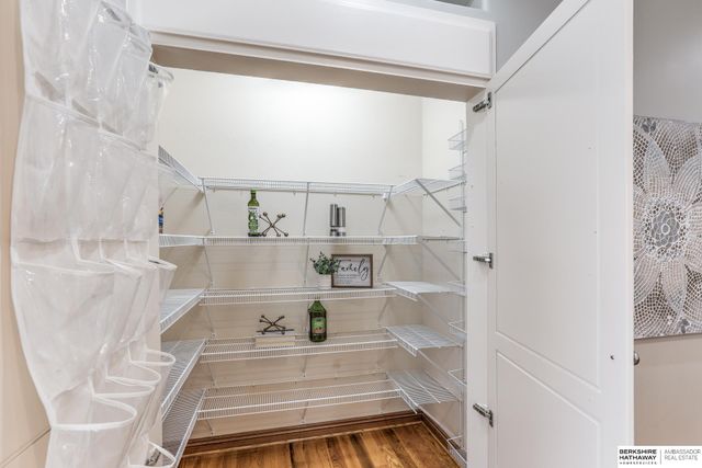 7209 S 193 Street, Gretna, NE 68028