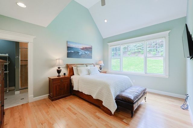 40 Adams Farm Rd 40, Shrewsbury, MA 01545
