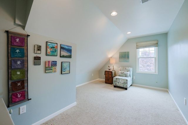 40 Adams Farm Rd 40, Shrewsbury, MA 01545