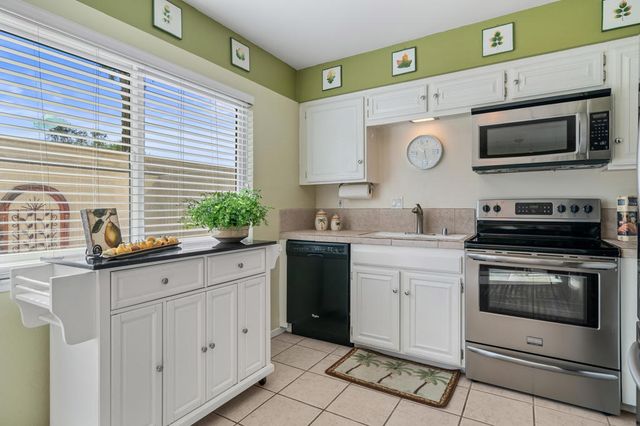 6134 Arroyo Road 4, Palm Springs, CA 92264