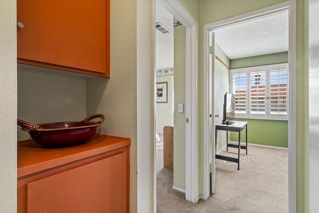 6134 Arroyo Road 4, Palm Springs, CA 92264