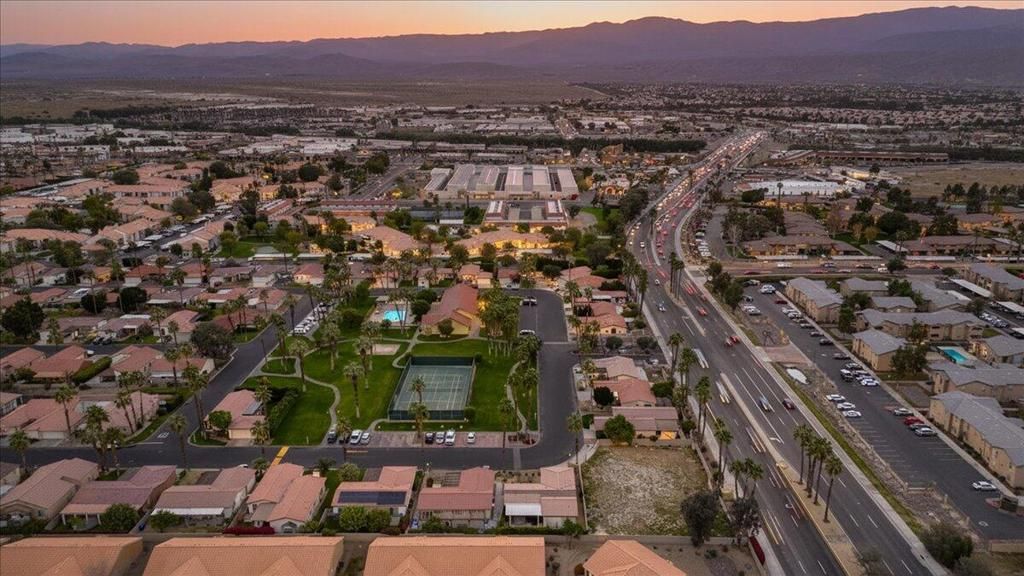 77983 Calypso Road, Palm Desert, CA 92211