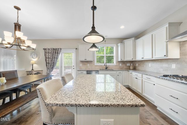 128 Pointe Park Circle, Holly Springs, NC 27540
