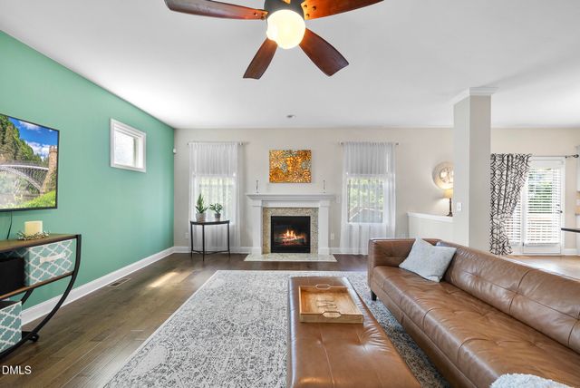 128 Pointe Park Circle, Holly Springs, NC 27540