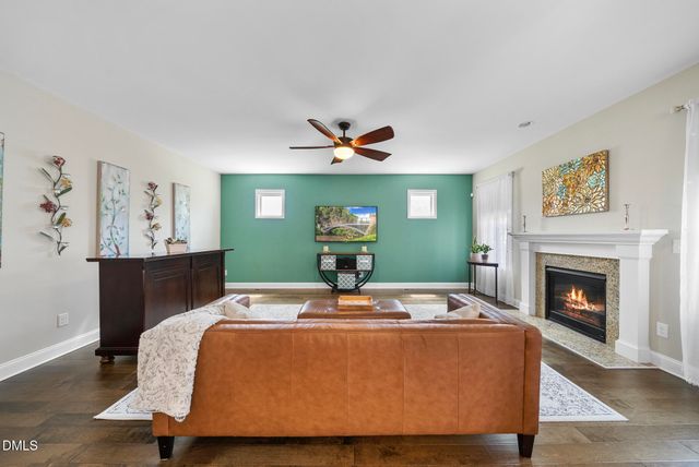 128 Pointe Park Circle, Holly Springs, NC 27540