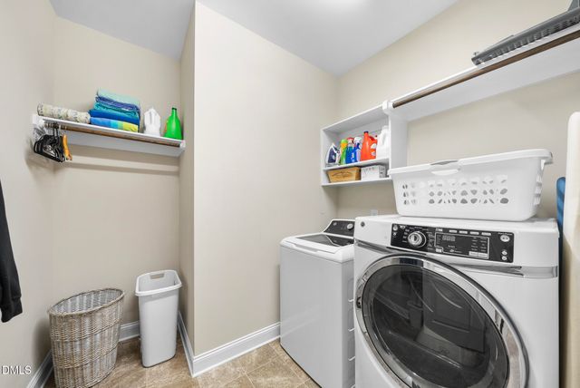 128 Pointe Park Circle, Holly Springs, NC 27540