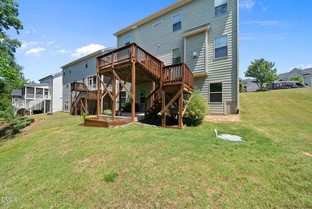 128 Pointe Park Circle, Holly Springs, NC 27540
