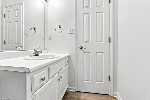 323 Avery Avenue, High Point, NC 27265