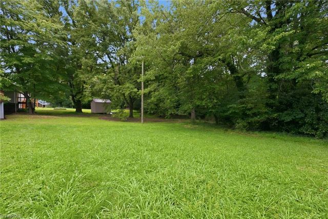 323 Avery Avenue, High Point, NC 27265