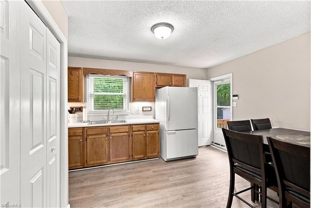 323 Avery Avenue, High Point, NC 27265