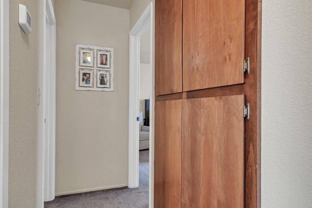 2740 Sandstone Drive, Anderson, CA 96007