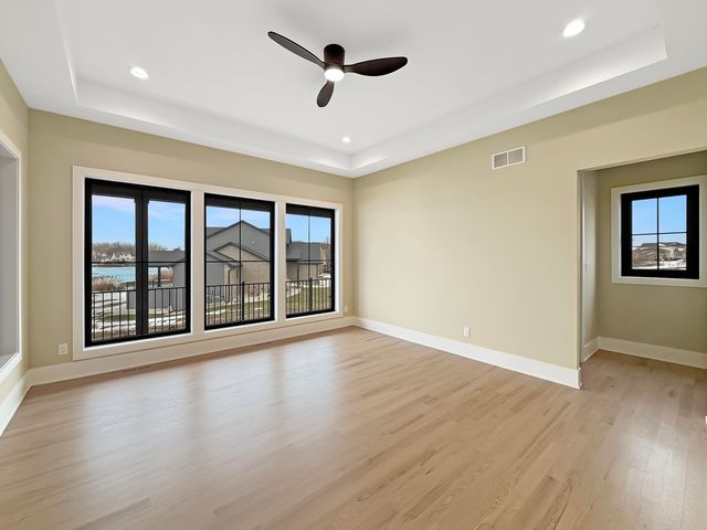 10102 Lakeview Drive, St. John, IN 46373